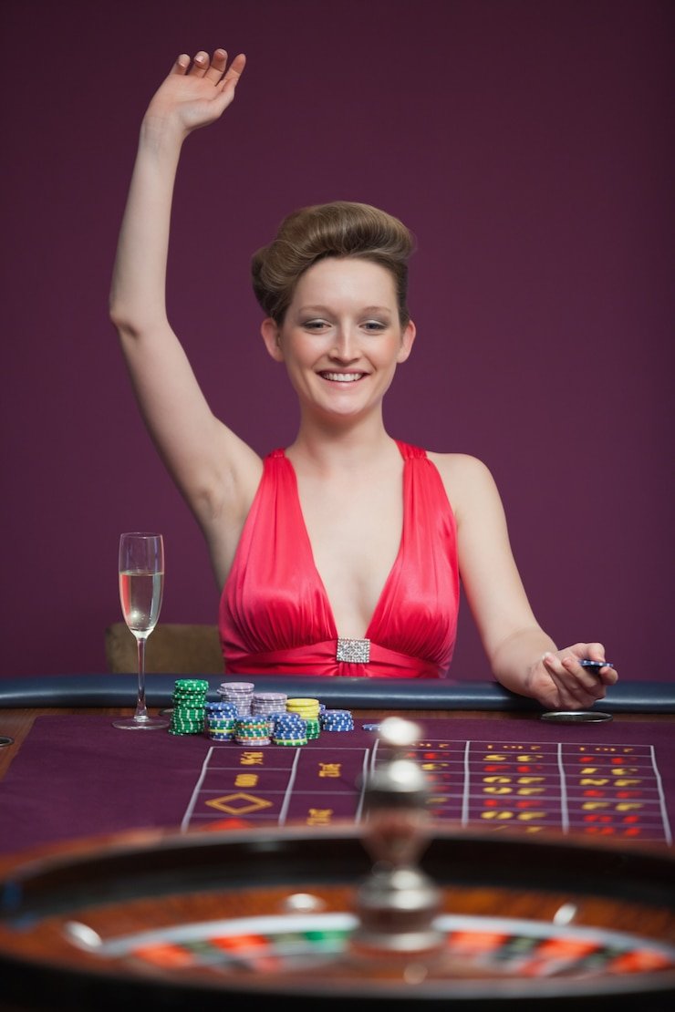 Meja permainan Pretty Gaming dengan dealer profesional